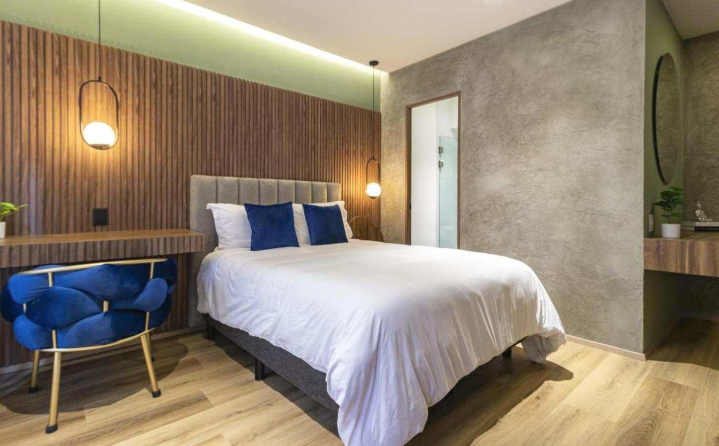 Hotel Eugenio Suetes Mexiko-Stadt Zimmer foto